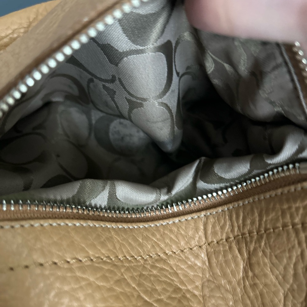 Vintage Coach Legacy East West Shoulder Bag - Picture 14 of 14